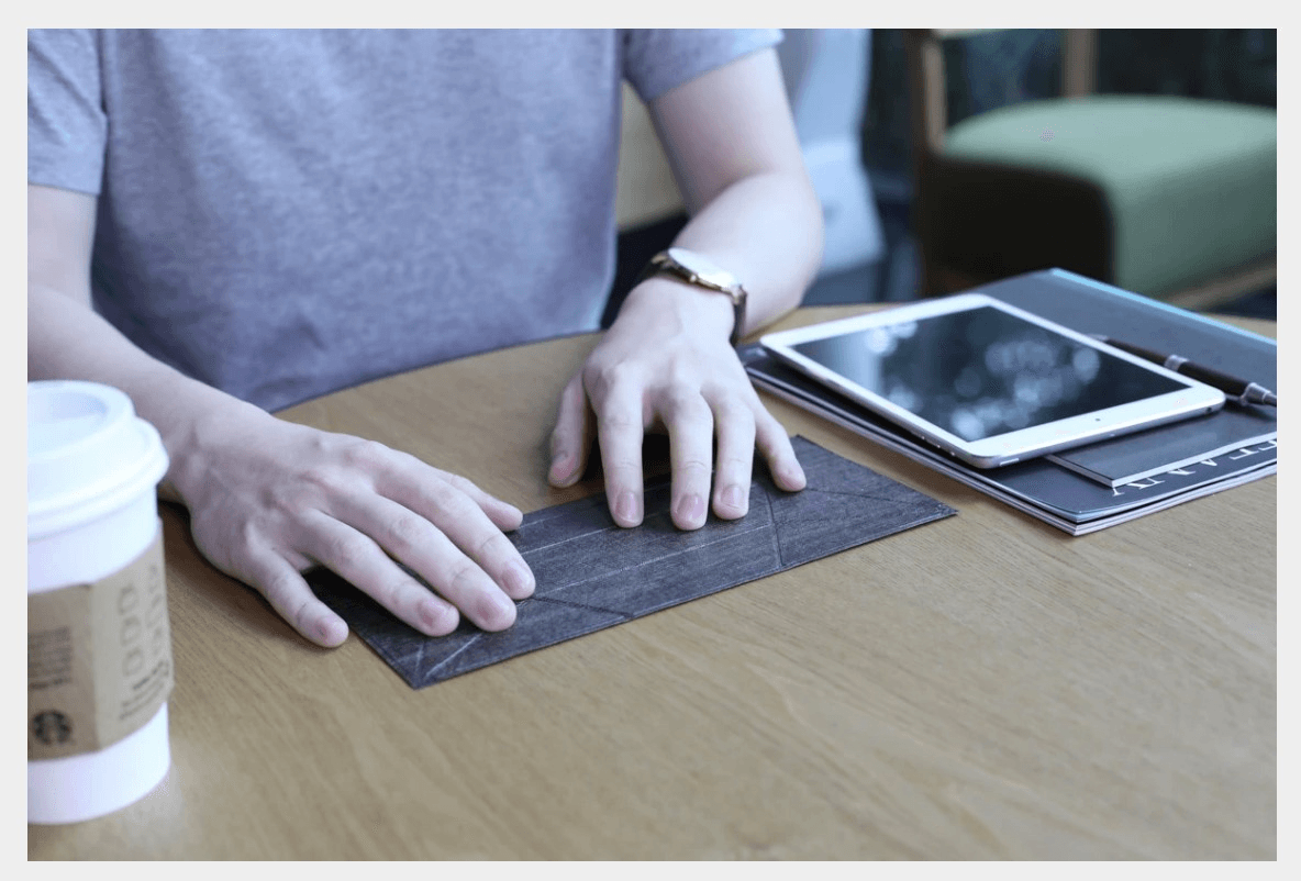 乾淨整潔的辦公桌 乾淨整潔的辦公桌